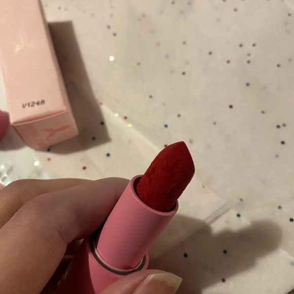 Redrum ⭐️Jeffree Star⭐️ Velvet Trap Lipstick - Picture 2 of 4